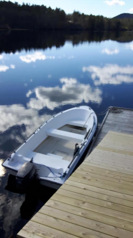 Holtarheim, Holidayhouse, Boat Included Eikefjord エクステリア 写真